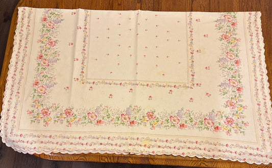 Pink Floral Tablecloth, Scalloped Edges, 51 X 60