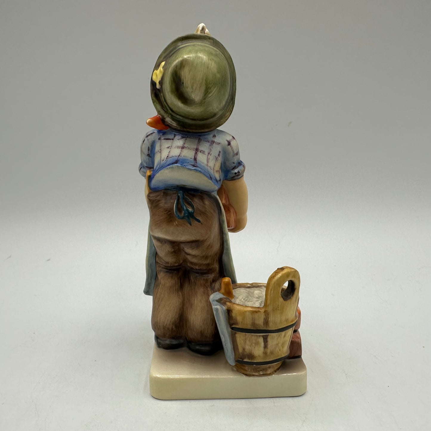 Goebel Hummel Figurine "The Builder" TMK-4