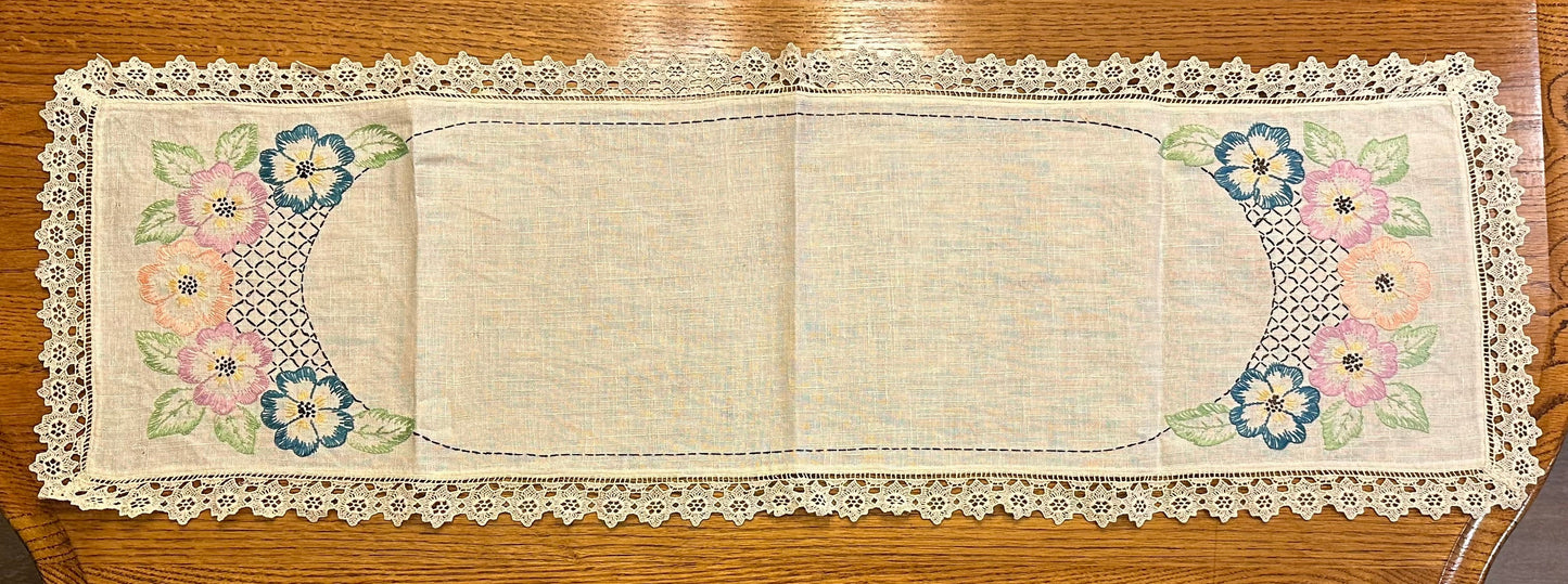 Floral Embroidered Runner and Large Doily Set 37 x 12, d 18"