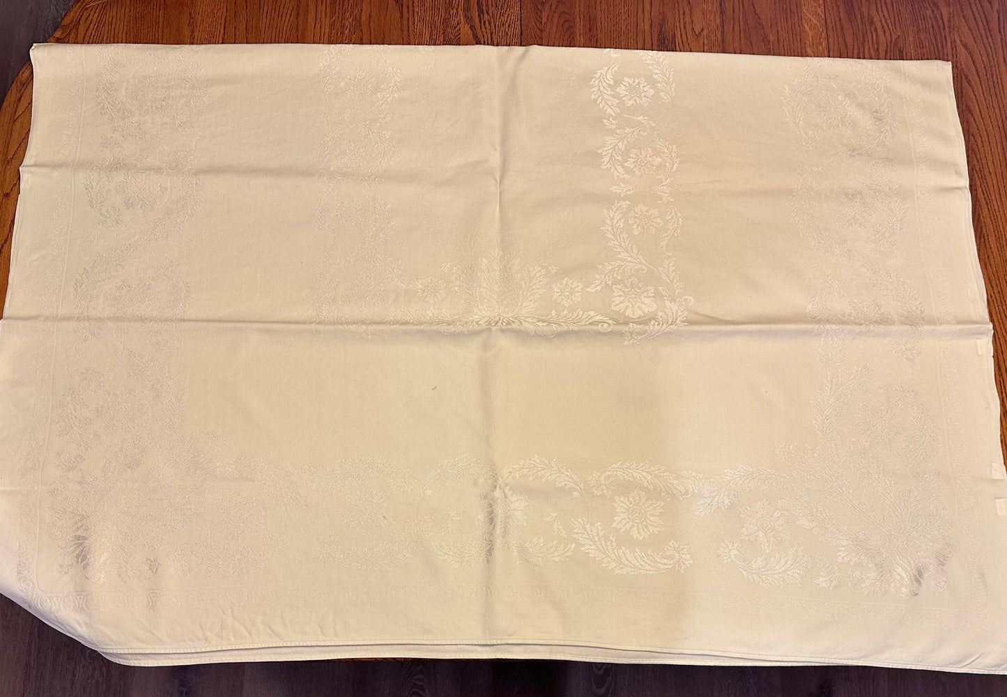 Light Green Damask Tablecloth, 53 X 70