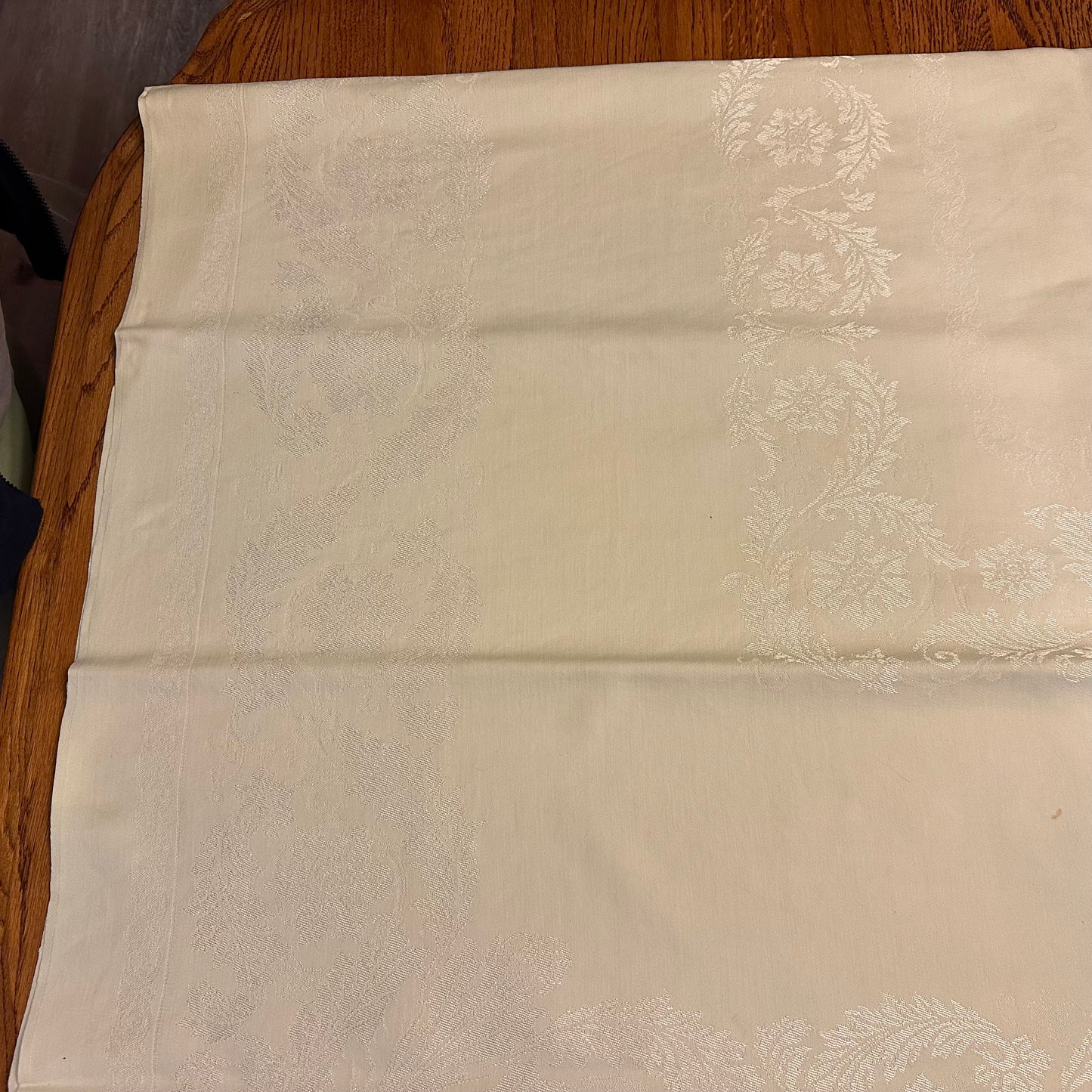 Light Green Damask Tablecloth, 53 X 70