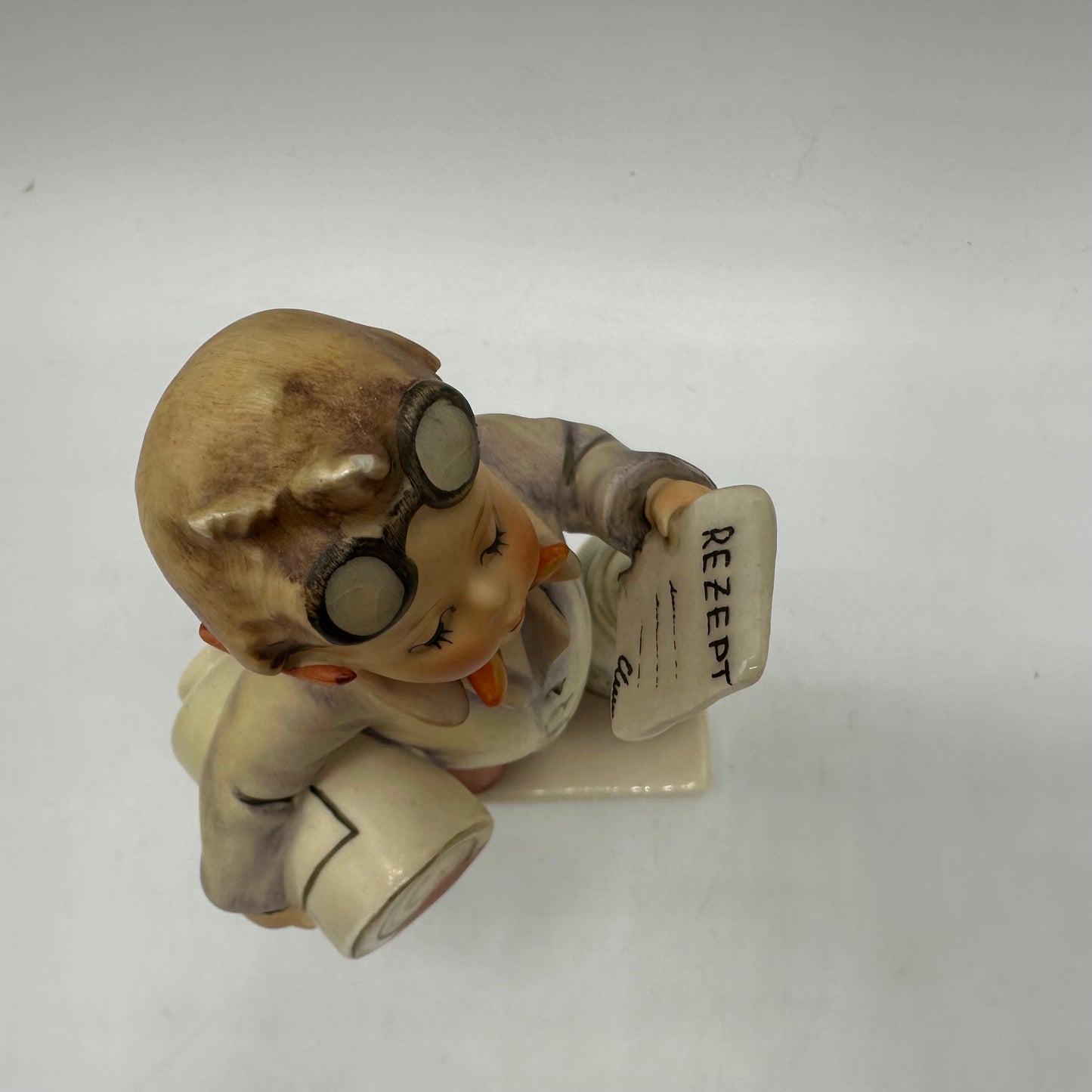 Goebel Hummel Figurine "Little Pharmacist"  TMK-4