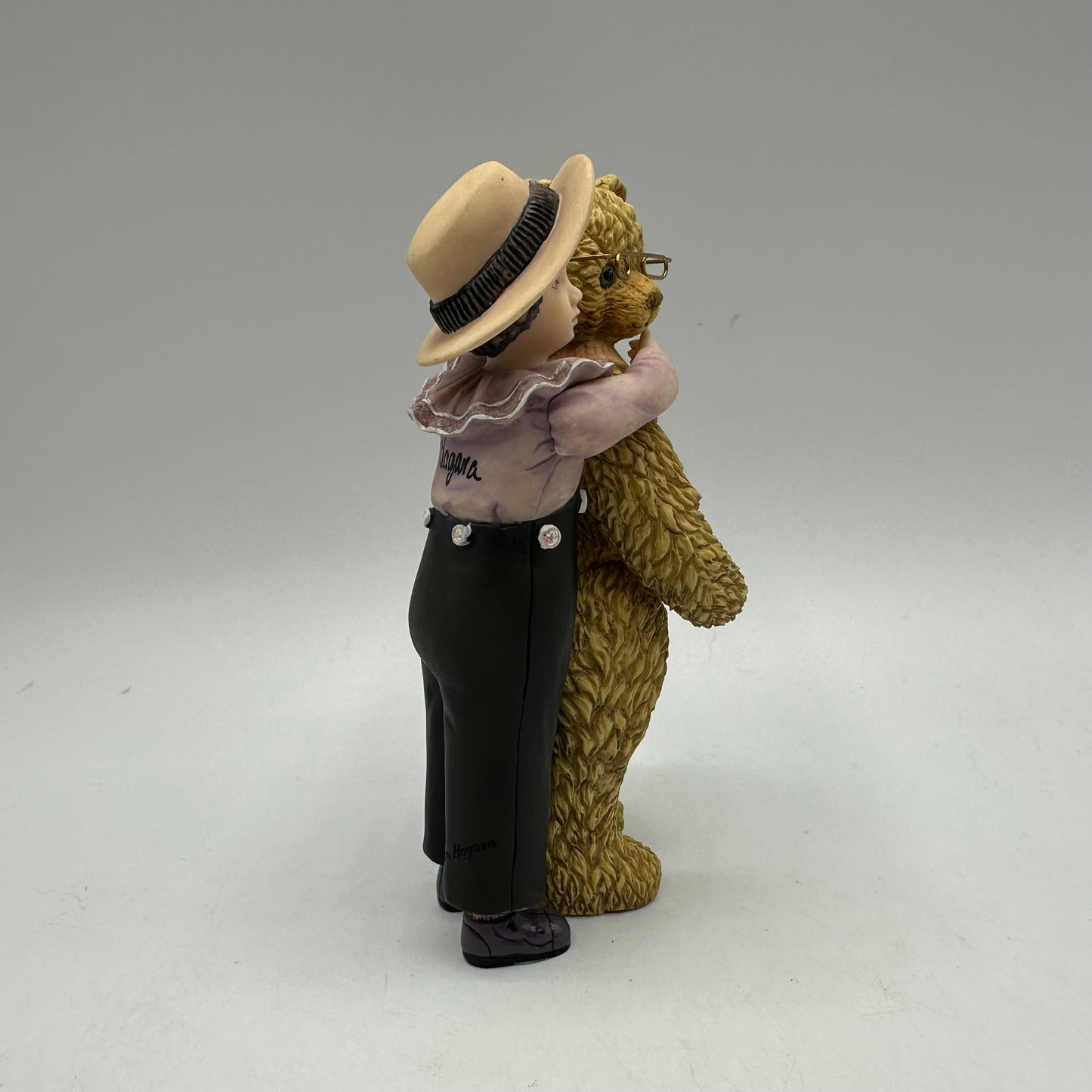 Jan Hagara Figurine "Daniel & Friend" CMB199