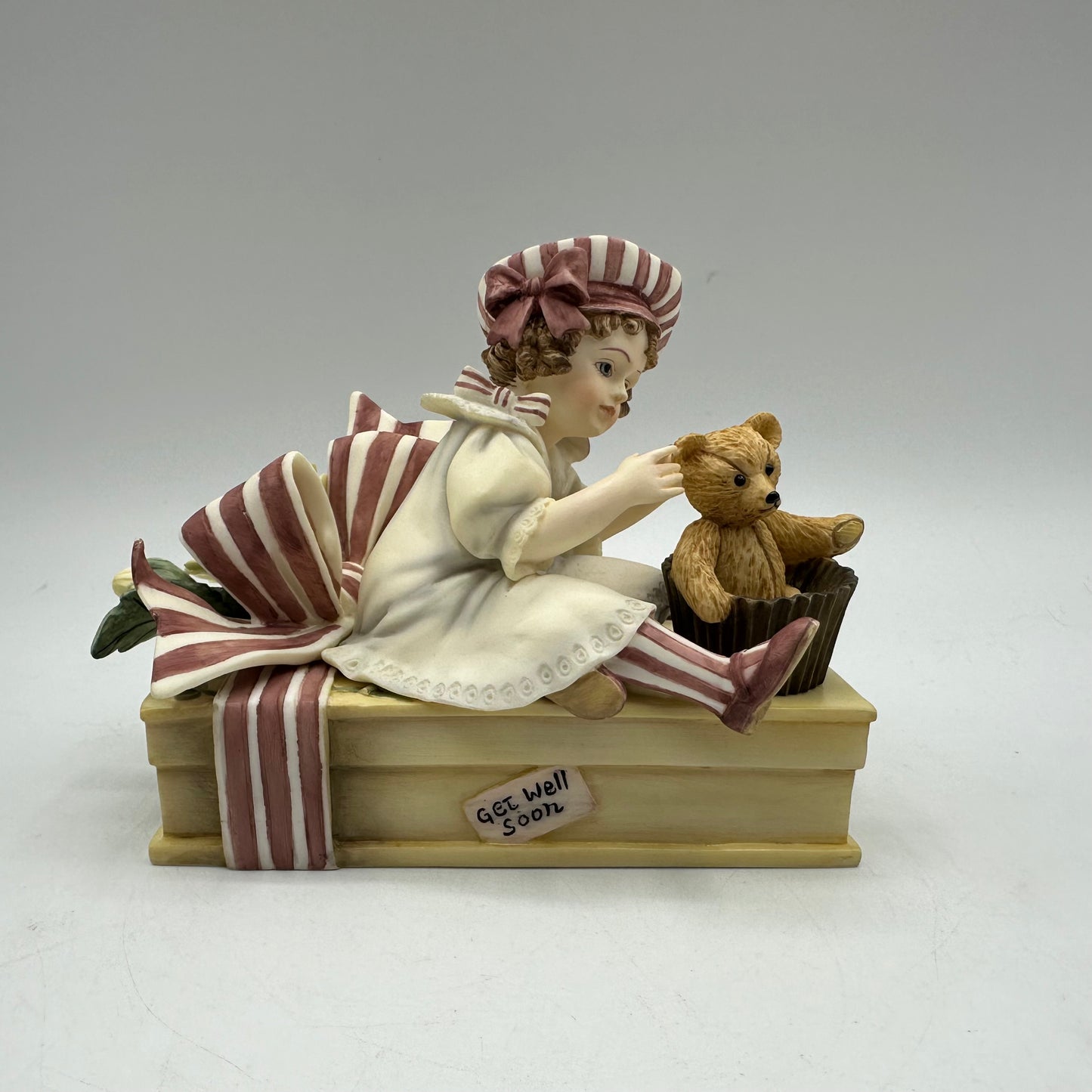 Jan Hagara Figurine "Peppermint" Make Believe Series