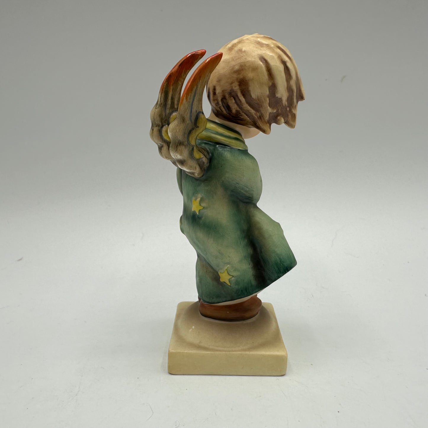 Goebel Hummel Figurine "Heavenly Angel" TMK-3