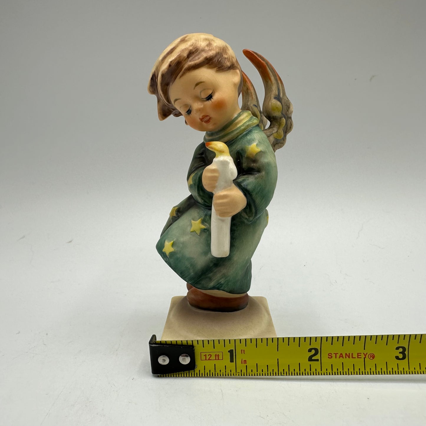 Goebel Hummel Figurine "Heavenly Angel" TMK-3