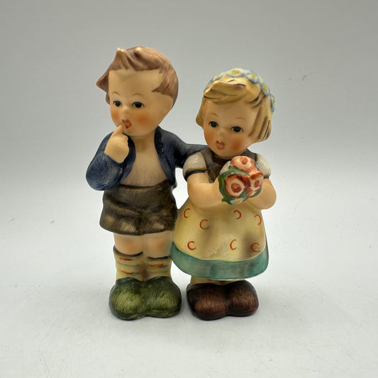 Goebel Hummel Figurine "We Congratulate" TMK-4