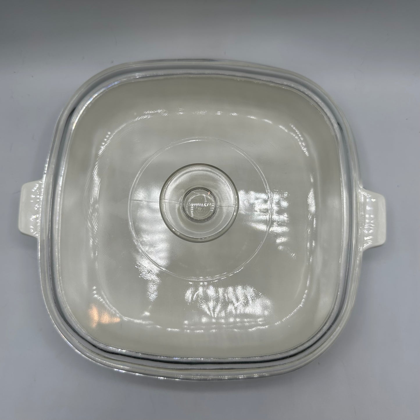 Corning Ware Black Trefoil Casserole Dish with Lid, 10"