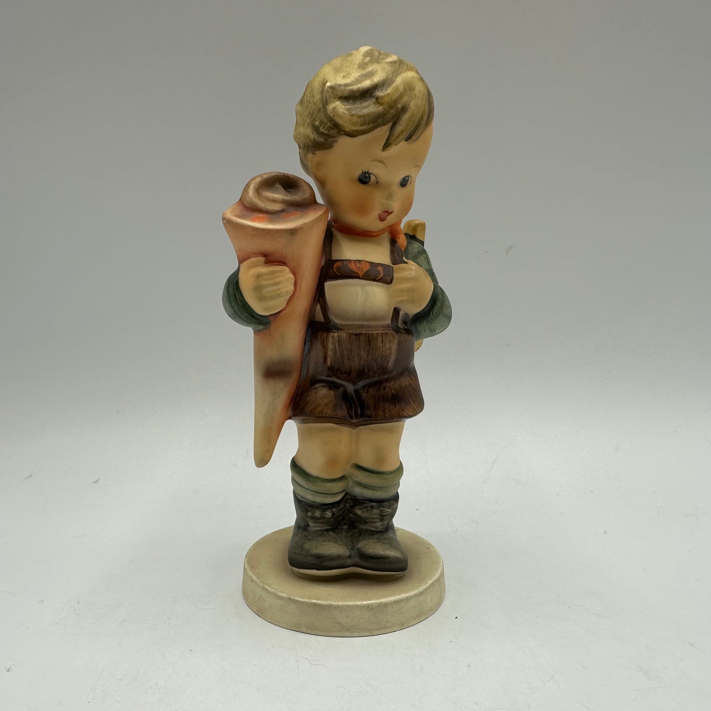 Goebel Hummel Figurine "Little Scholar" 5.5" TMK-3