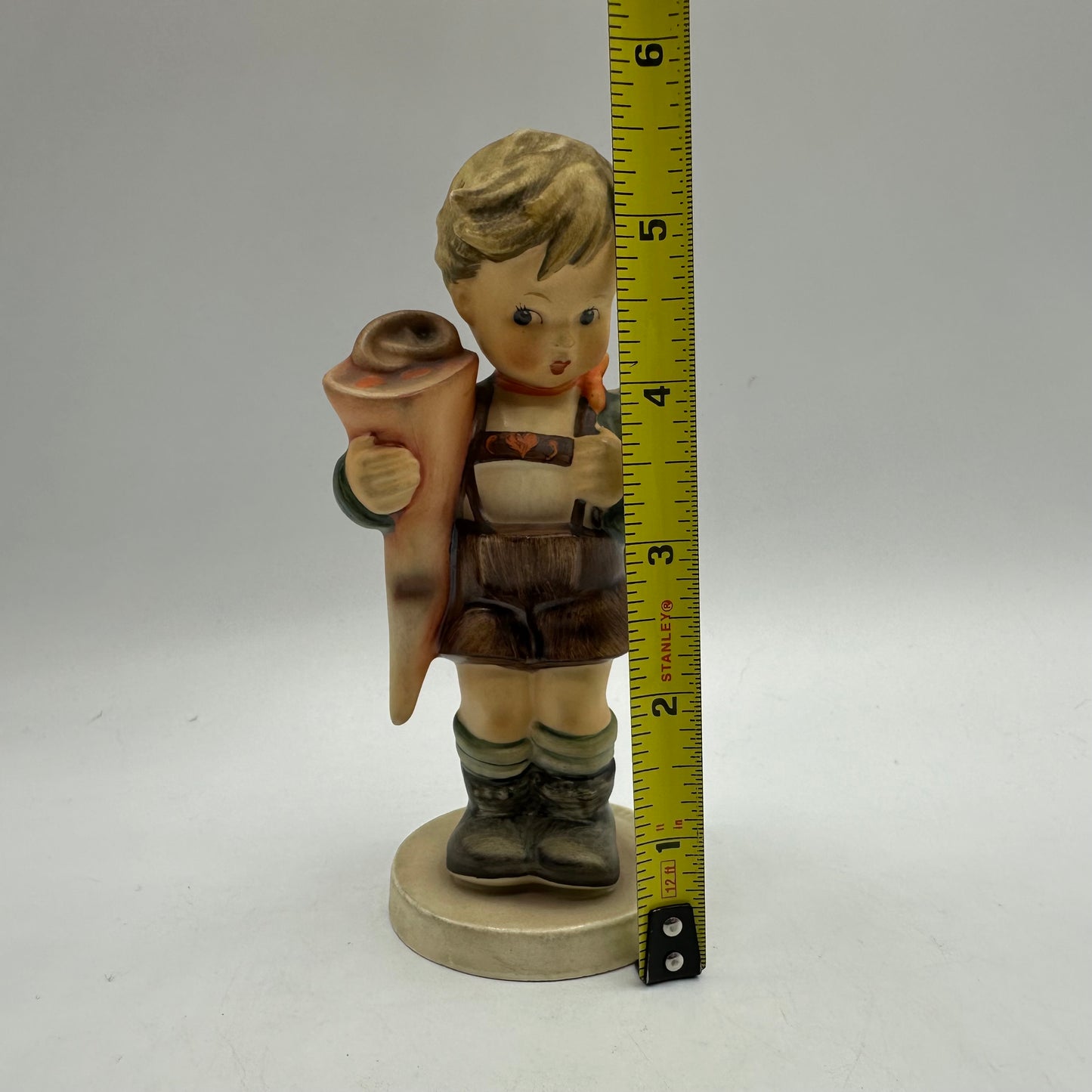 Goebel Hummel Figurine "Little Scholar" 5.5" TMK-3