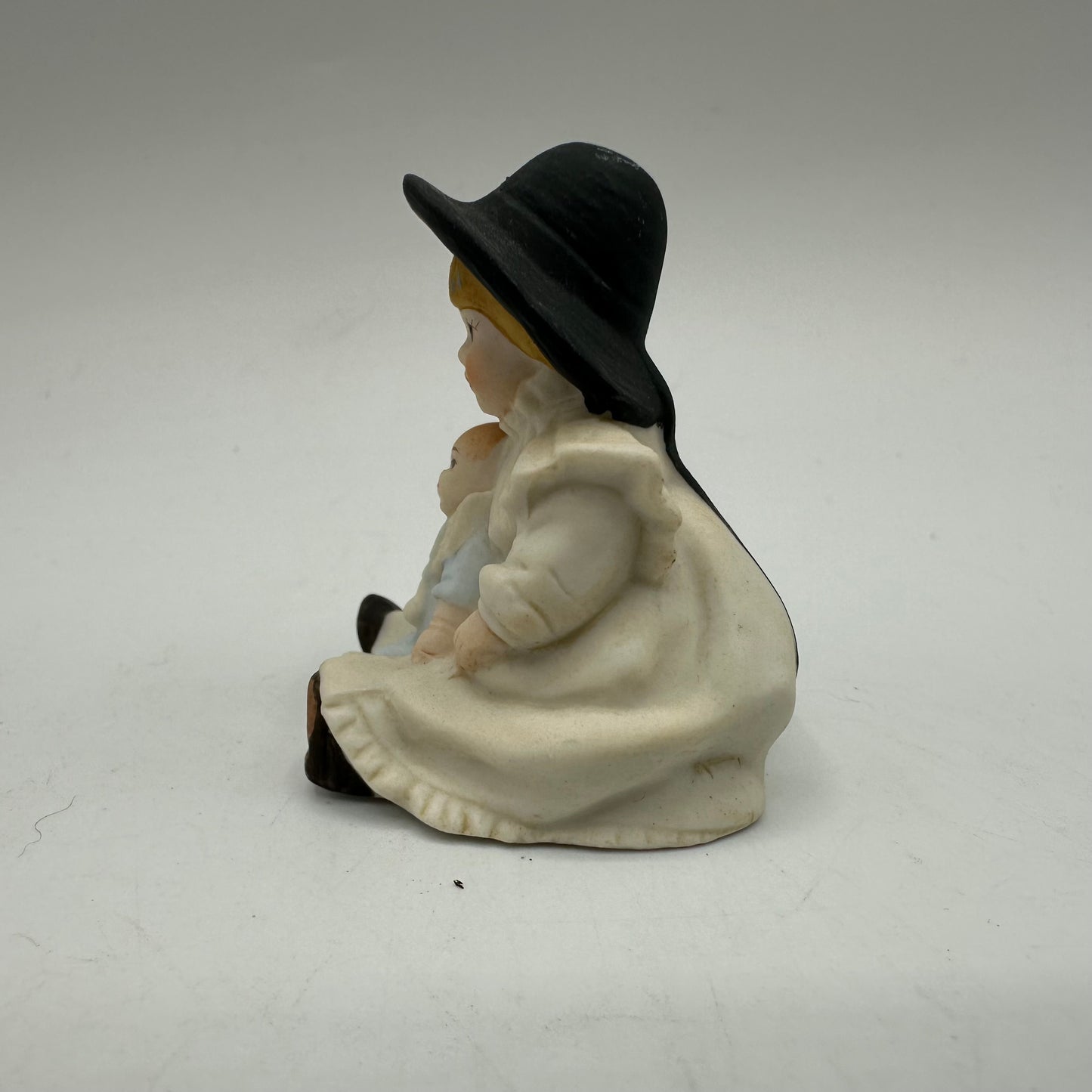 Jan Hagara Mini Figurine "Sharice & Lee" Porcelain