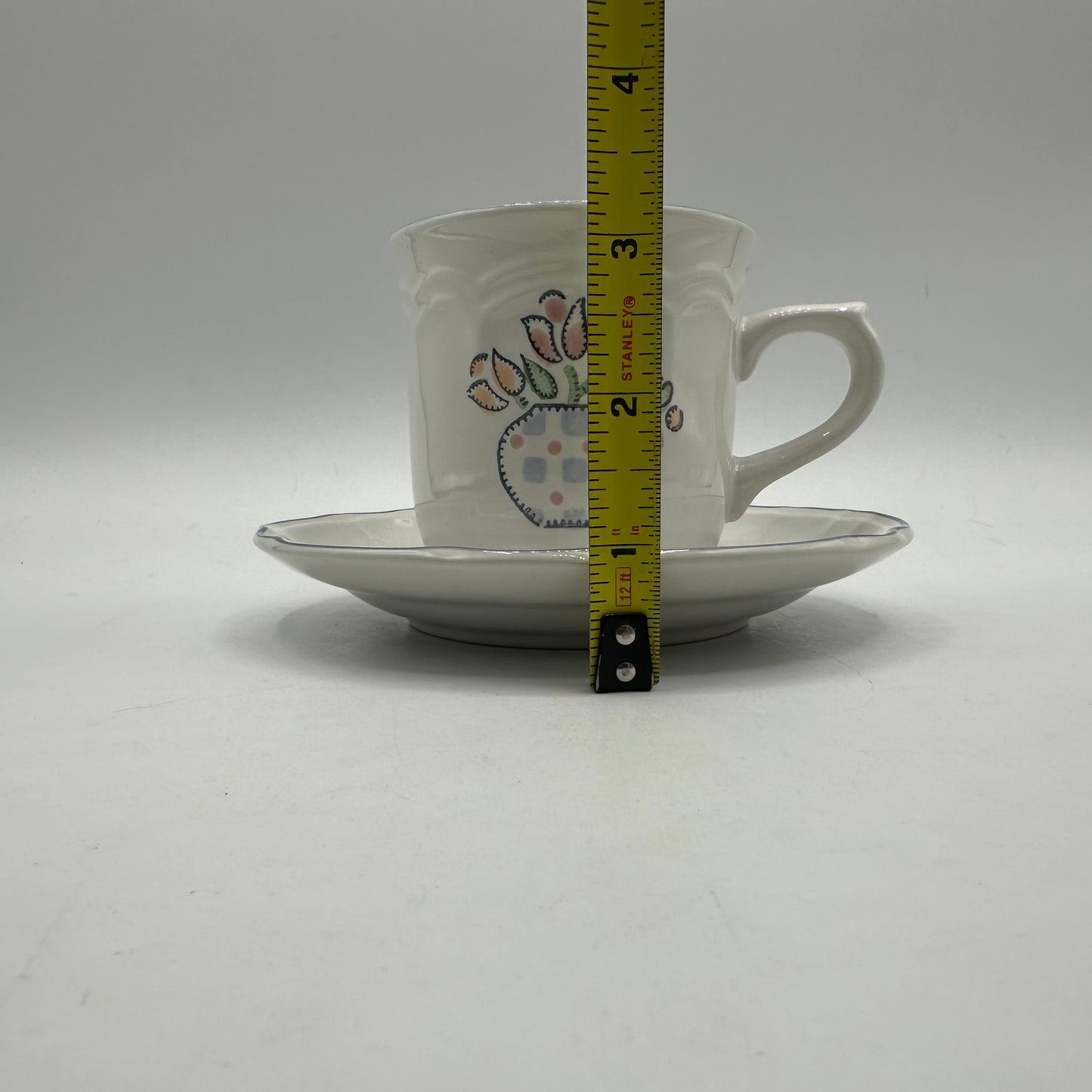American Tapestry Cups and Saucers, Set of 4