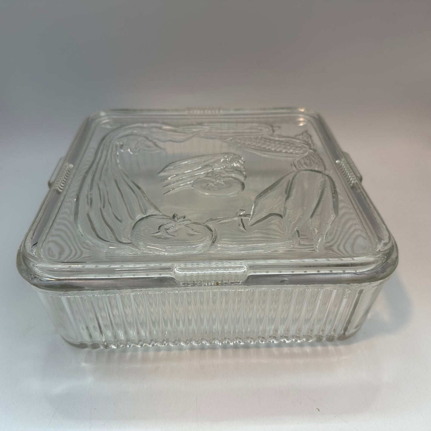 Federal Glass Ribbed Vegetable Harvest Refrigerator Dish 8 1/2"