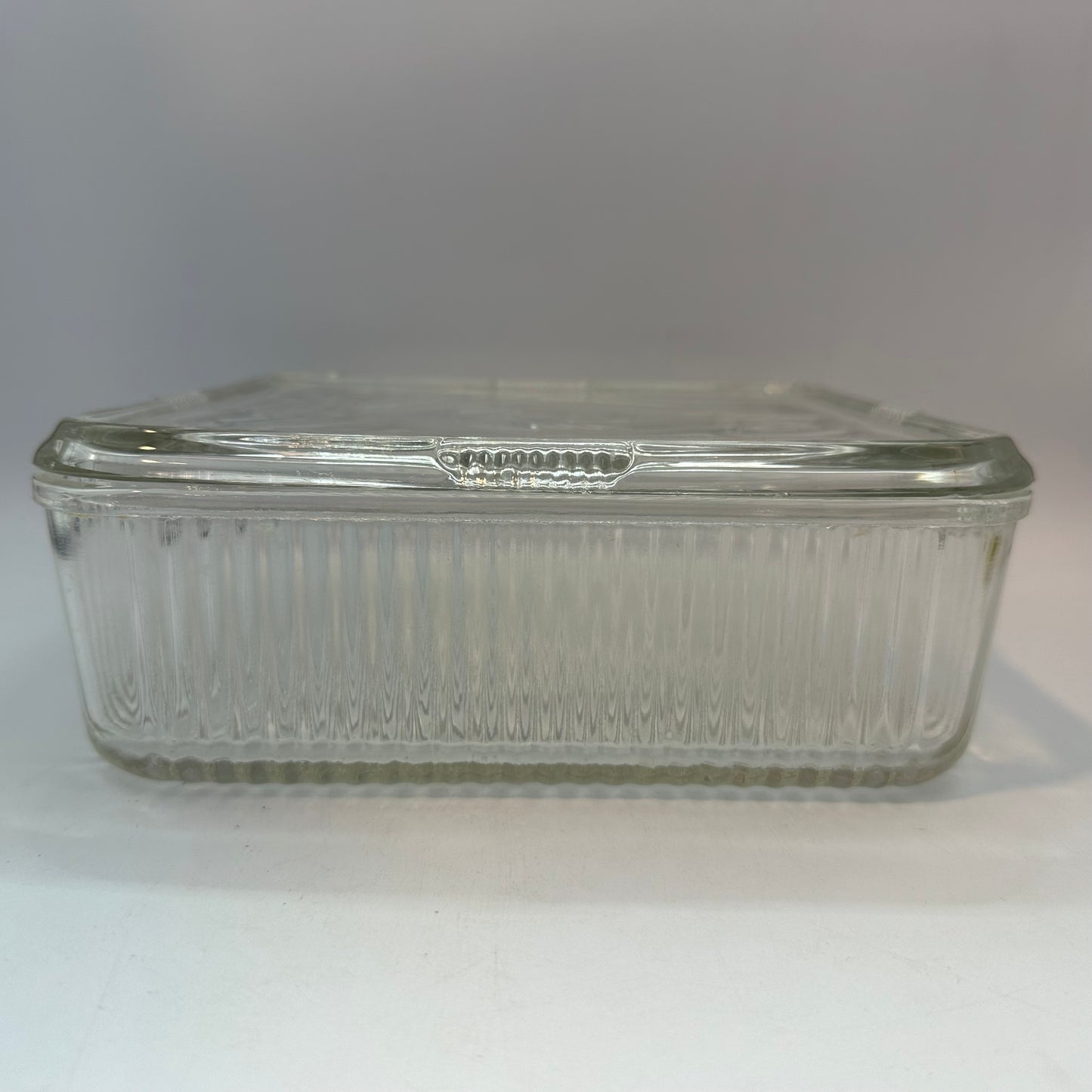 Federal Glass Ribbed Vegetable Harvest Refrigerator Dish 8 1/2"