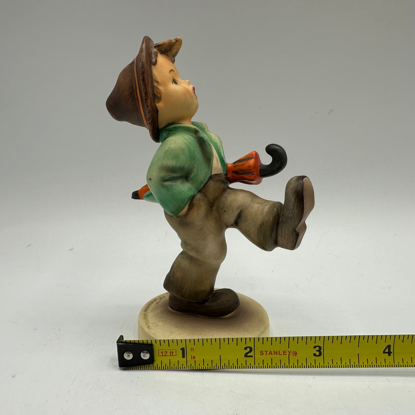 Goebel Hummel Figurine "Happy Traveler" 5" TMK-5