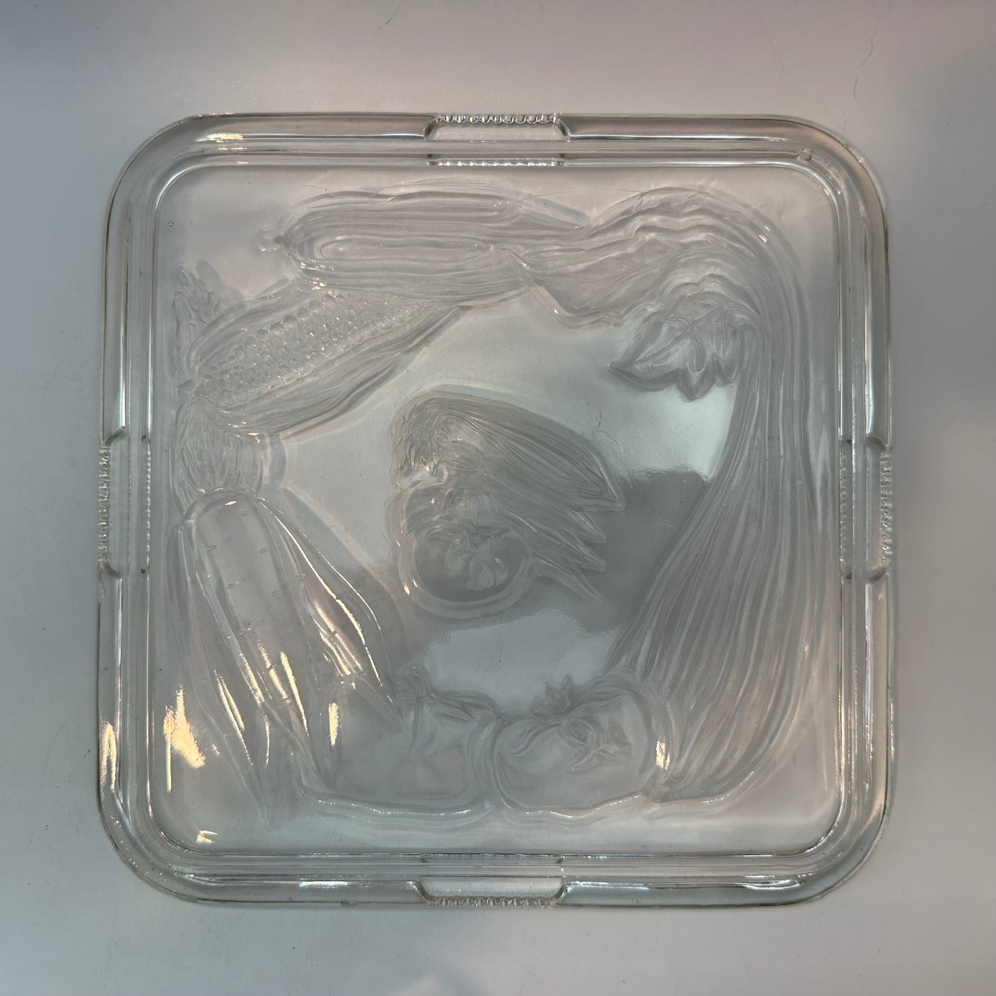 Federal Glass Ribbed Vegetable Harvest Refrigerator Dish 8 1/2"