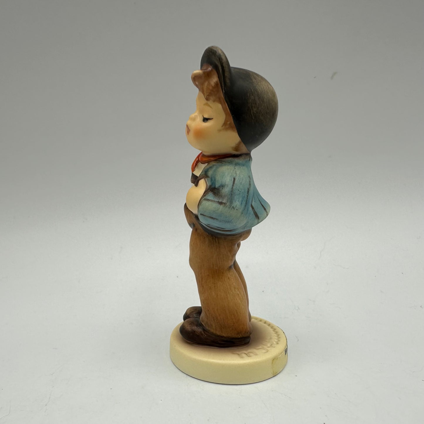 Goebel MI Hummel Club Figurine, Year 1992/93, "Lucky Fellow"