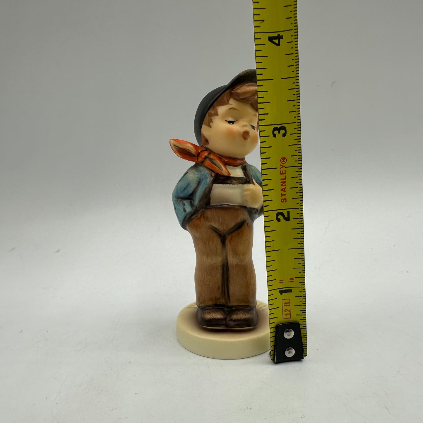 Goebel MI Hummel Club Figurine, Year 1992/93, "Lucky Fellow"