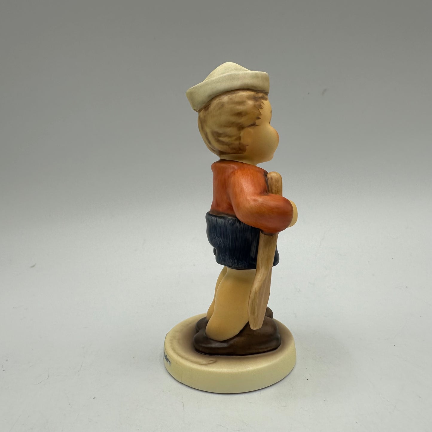 Goebel MI Hummel Club Figurine, Year 2002/2003, "First Mate"