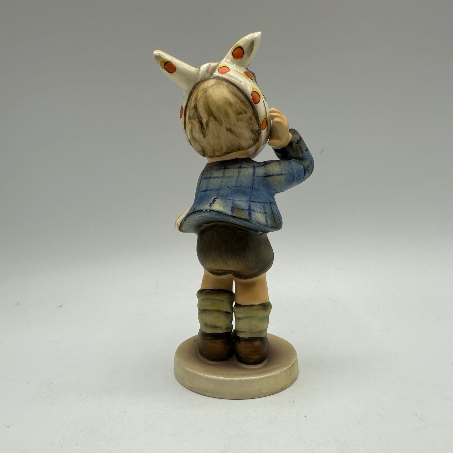 Goebel Hummel Figurine "Boy With Toothache" 5 1/2" TMK-6