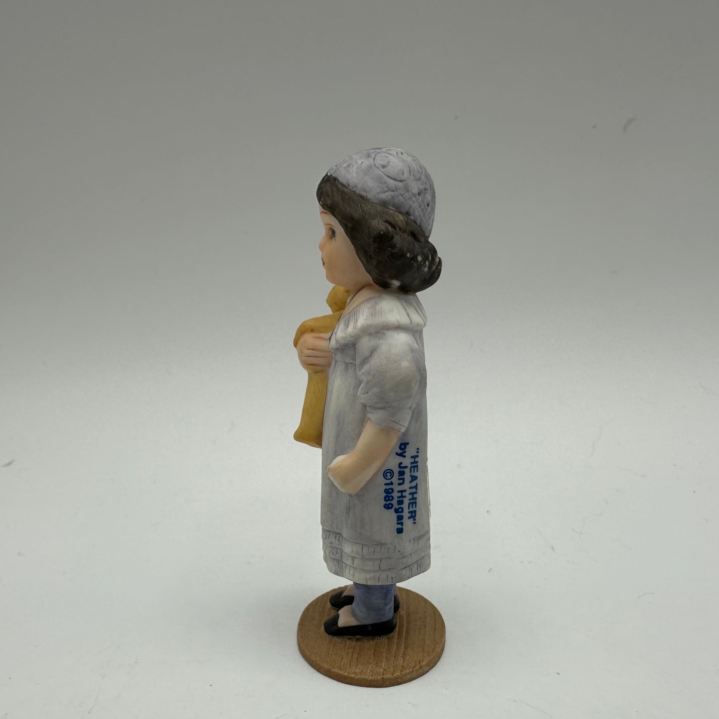 Jan Hagara Mini Figurine "Heather"