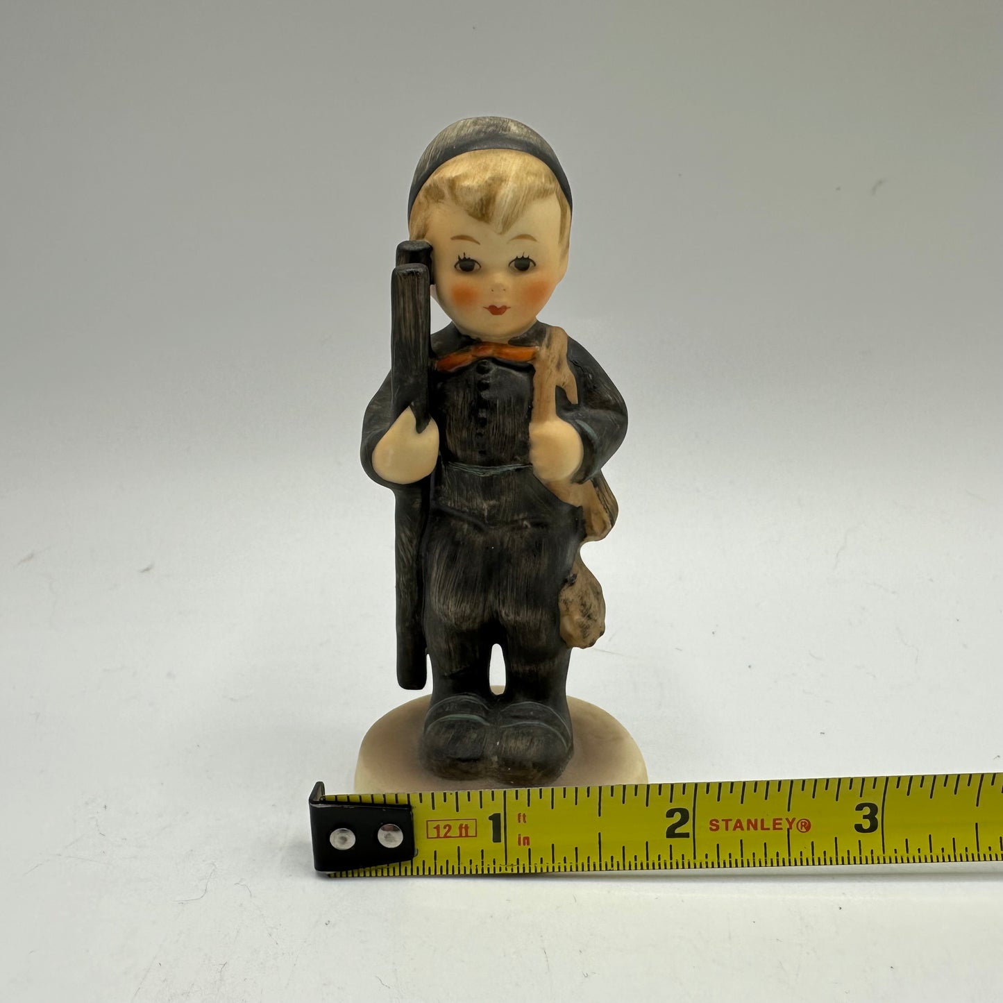 Goebel Hummel Figurine "Chimney Sweep" 3.75" TMK-3