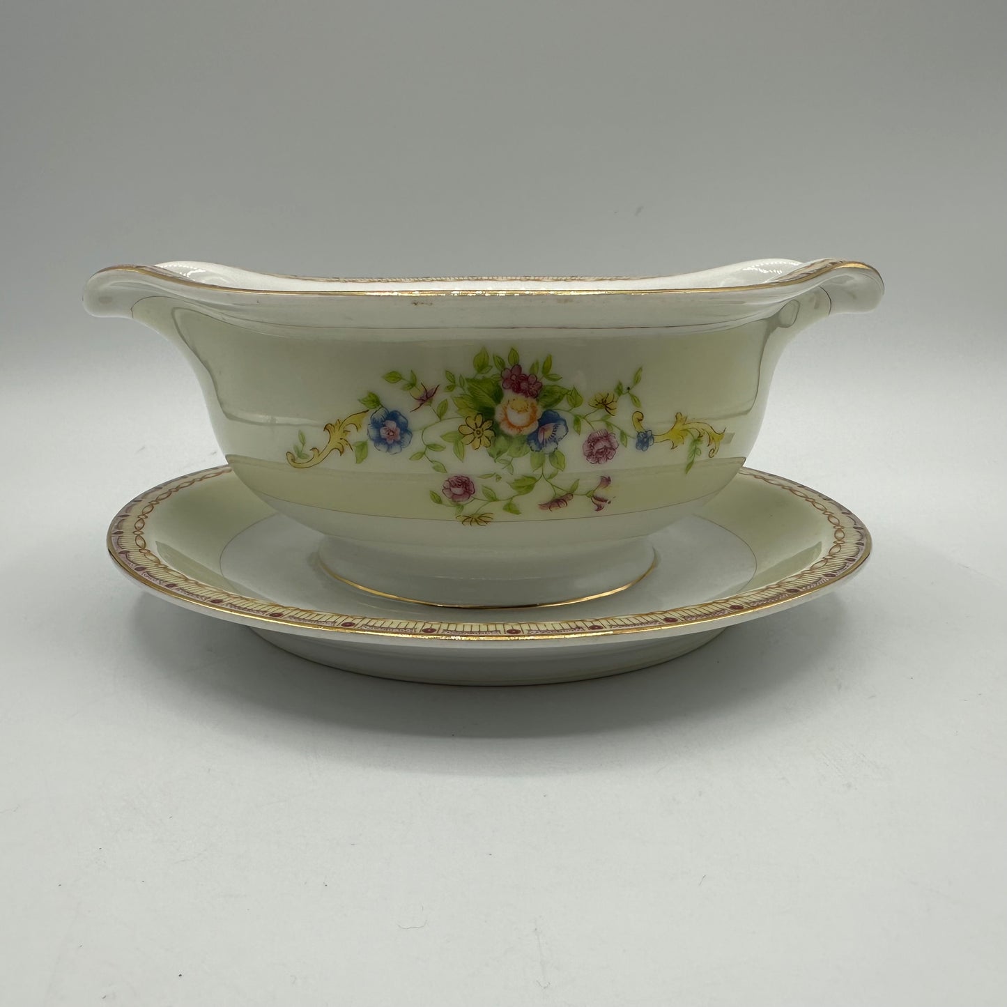 Yamaka China Gravy Boat with Attached Underplate, YAM6 Pattern