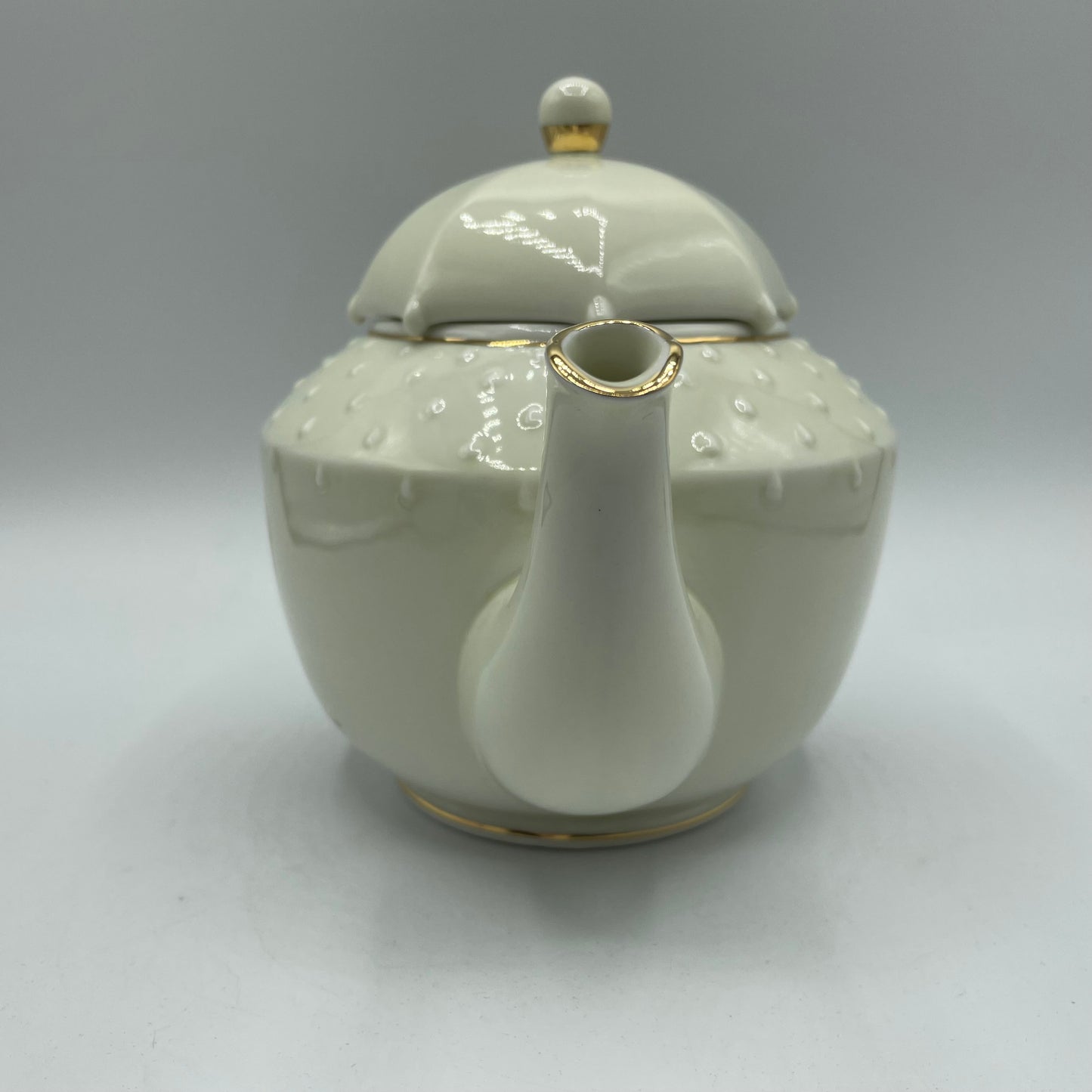 M.J. Hummel "Stormy Weather" Teapot, Creamer and Sugar Bowl Set Danbury Mint