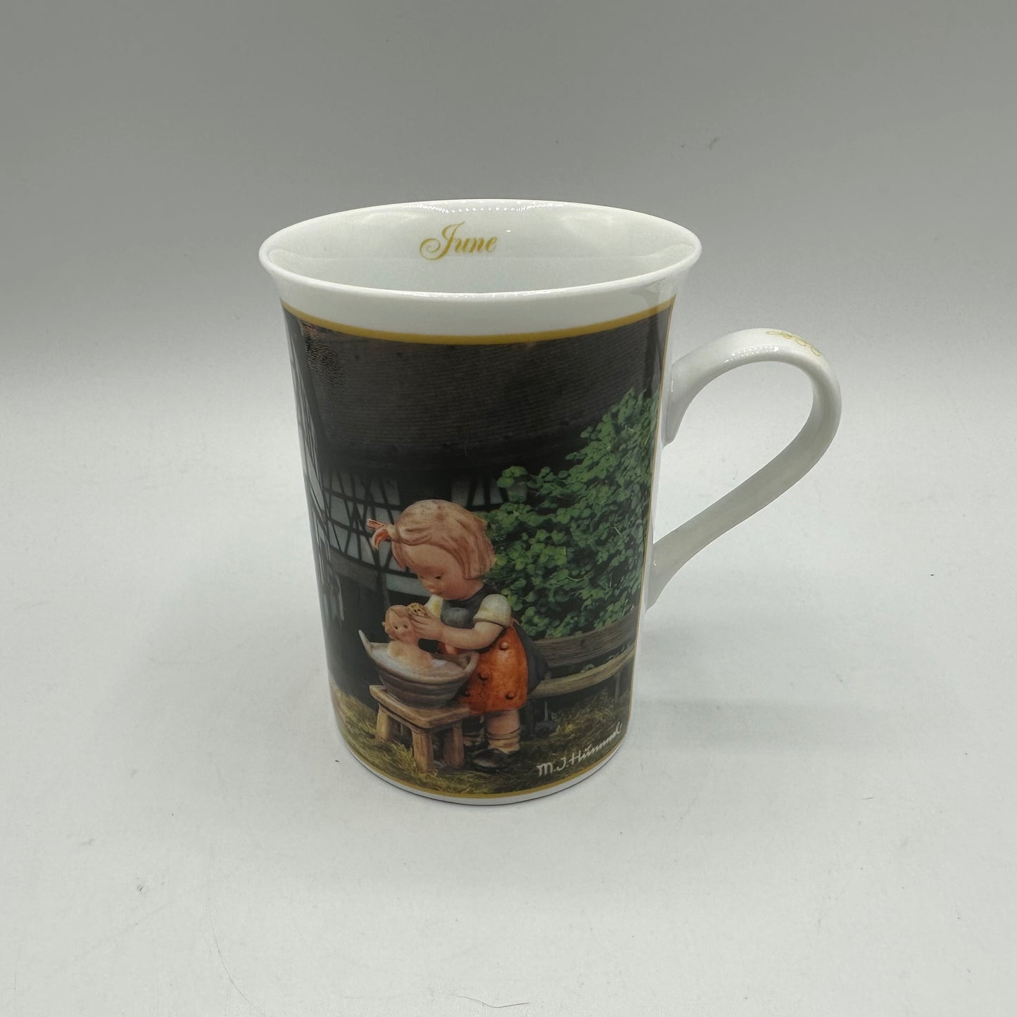 M.I. Hummel Porcelain Collector Mug "June-Doll Bath" Danbury Mint