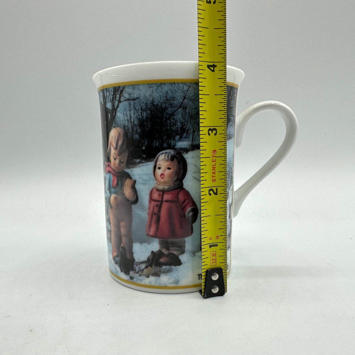 M.I. Hummel Porcelain Collector Mug "December-Winter Song" Danbury Mint