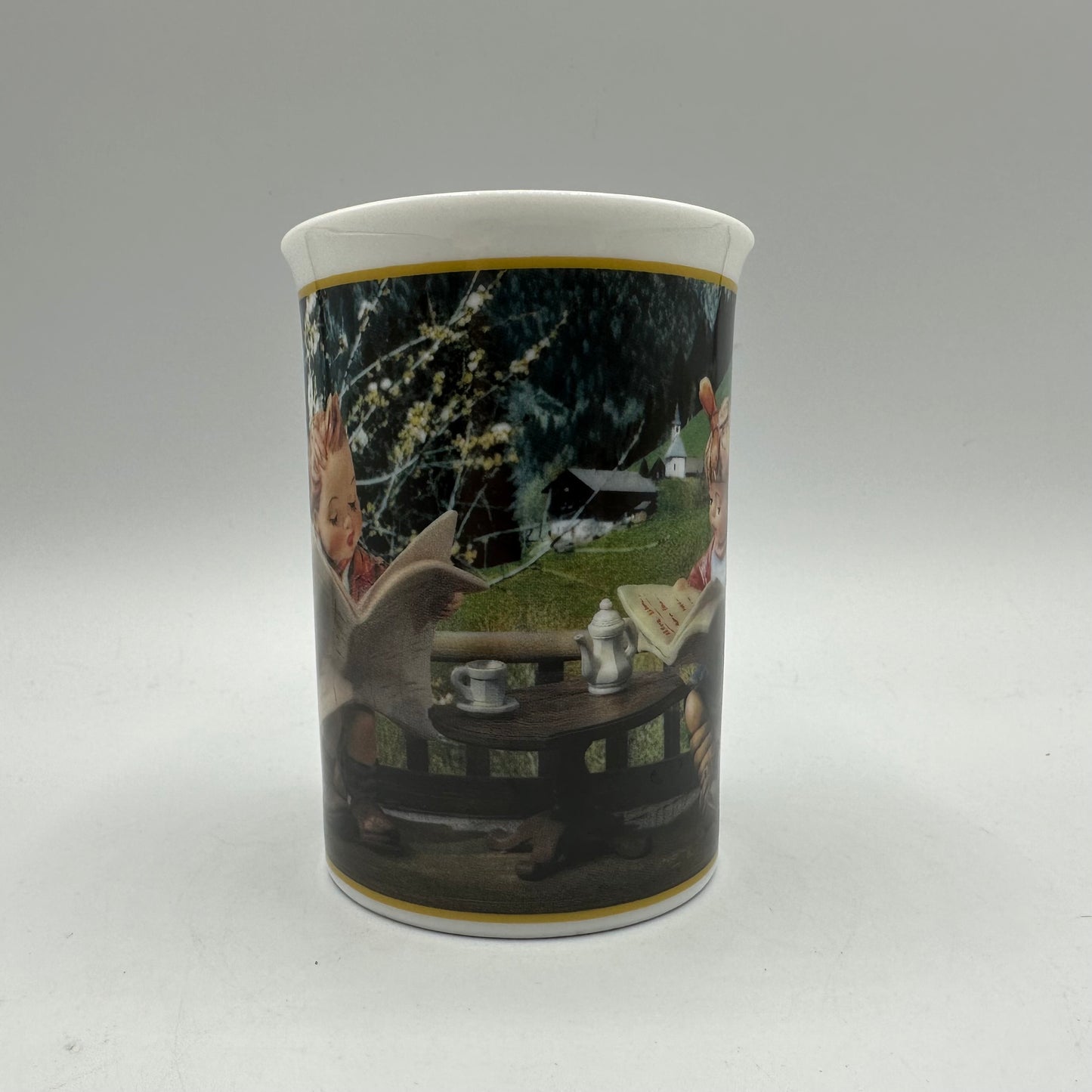 M.I. Hummel Porcelain Collector Mug "July-What's New?" Danbury Mint