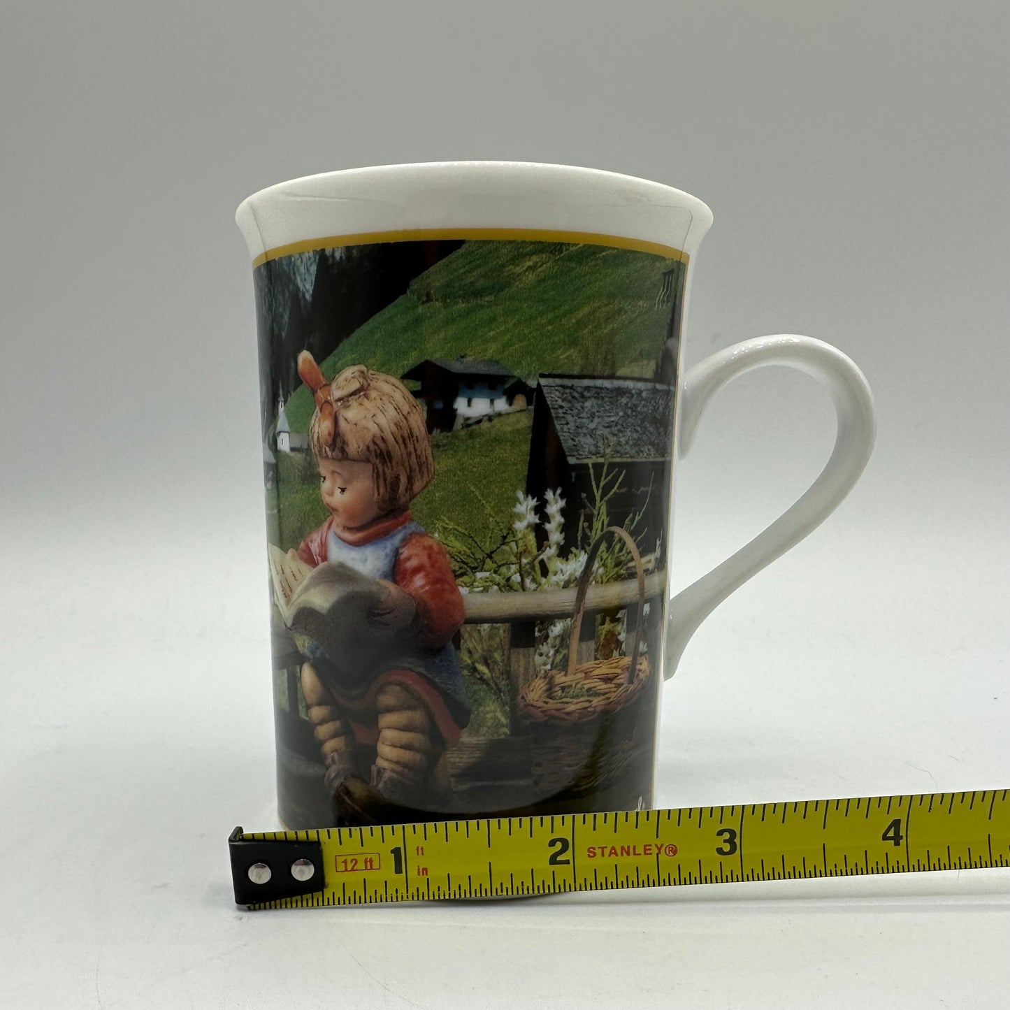 M.I. Hummel Porcelain Collector Mug "July-What's New?" Danbury Mint