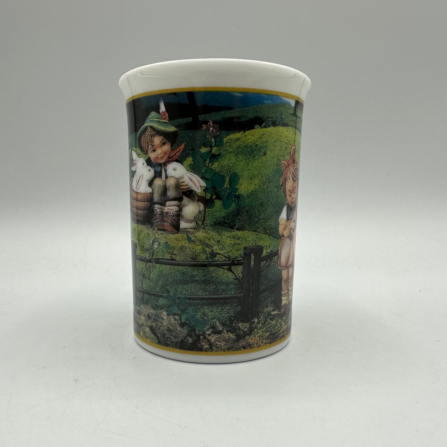 M.I. Hummel Porcelain Collector Mug "April-Playmates" Danbury Mint