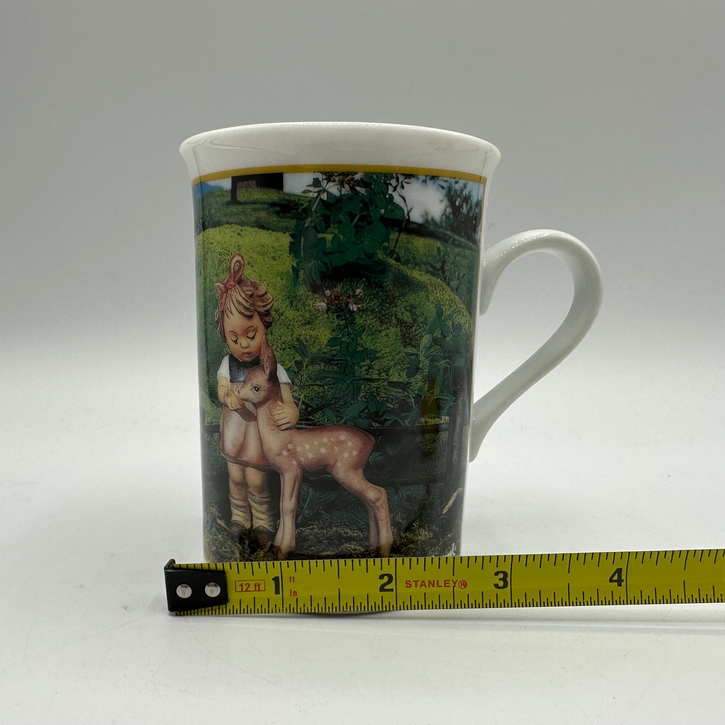 M.I. Hummel Porcelain Collector Mug "April-Playmates" Danbury Mint