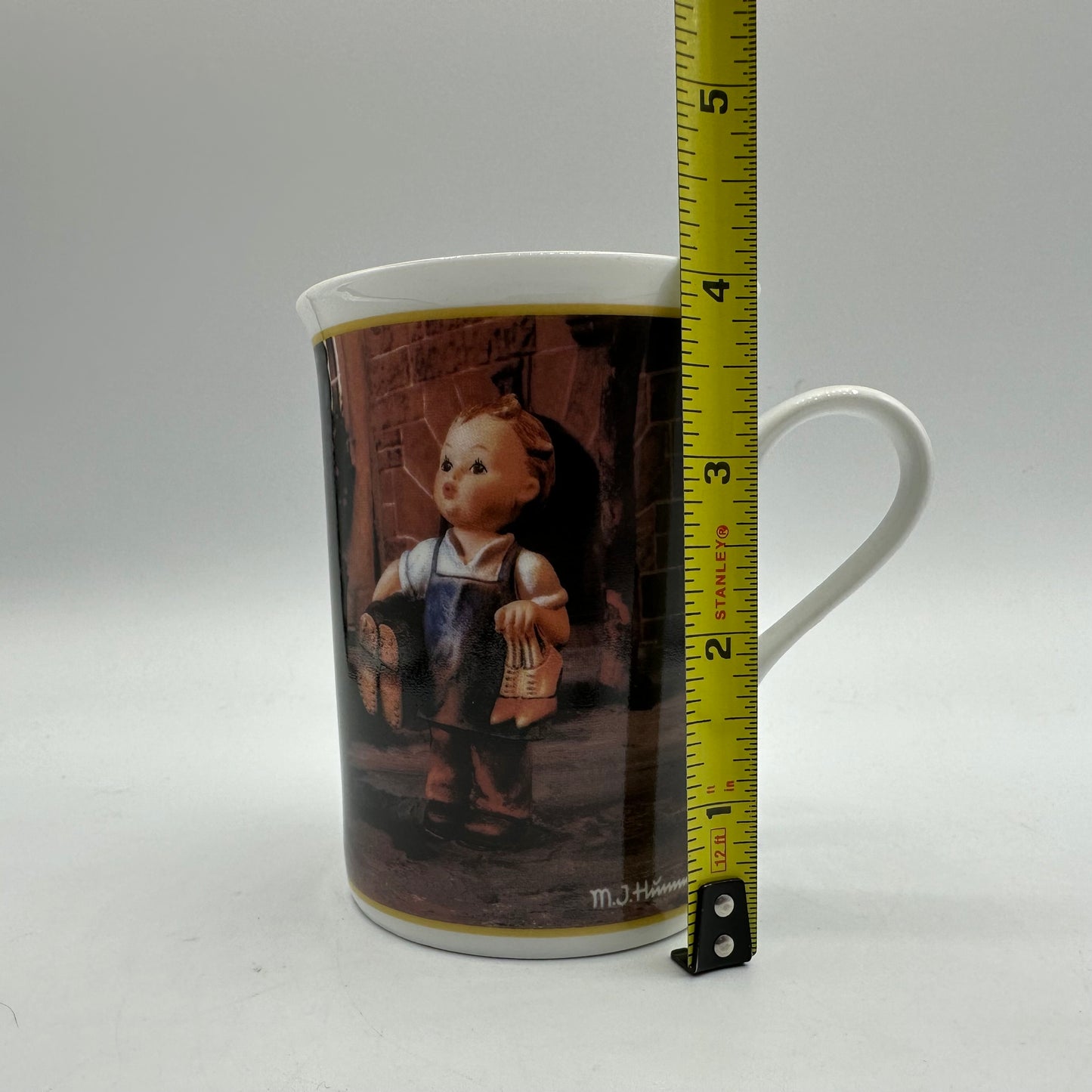 M.I. Hummel Porcelain Collector Mug "September-Mother's Helper" Danbury Mint