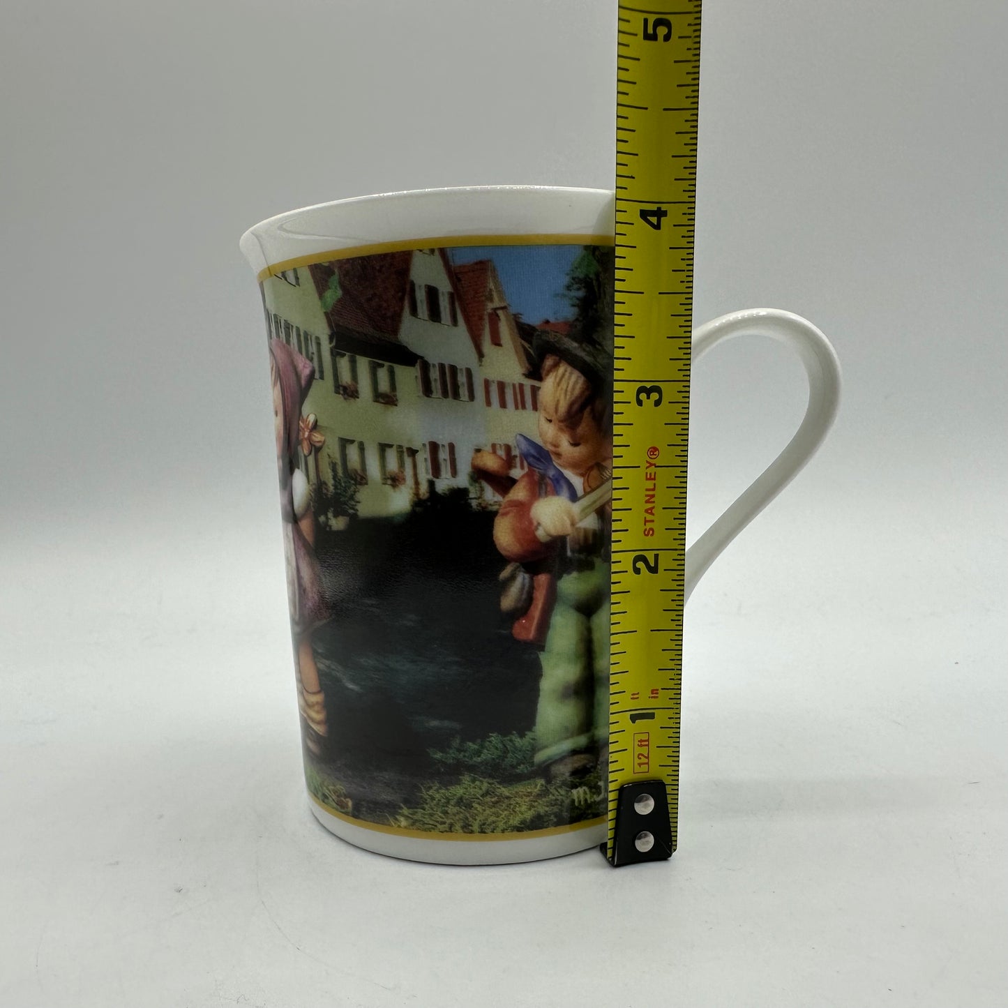 M.I. Hummel Porcelain Collector Mug "August-The Photographer" Danbury Mint