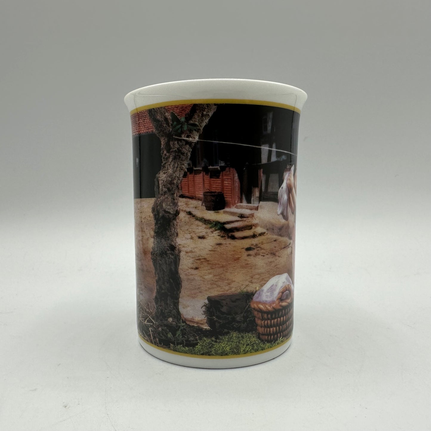 M.I. Hummel Porcelain Collector Mug "March-Wash Day" Danbury Mint