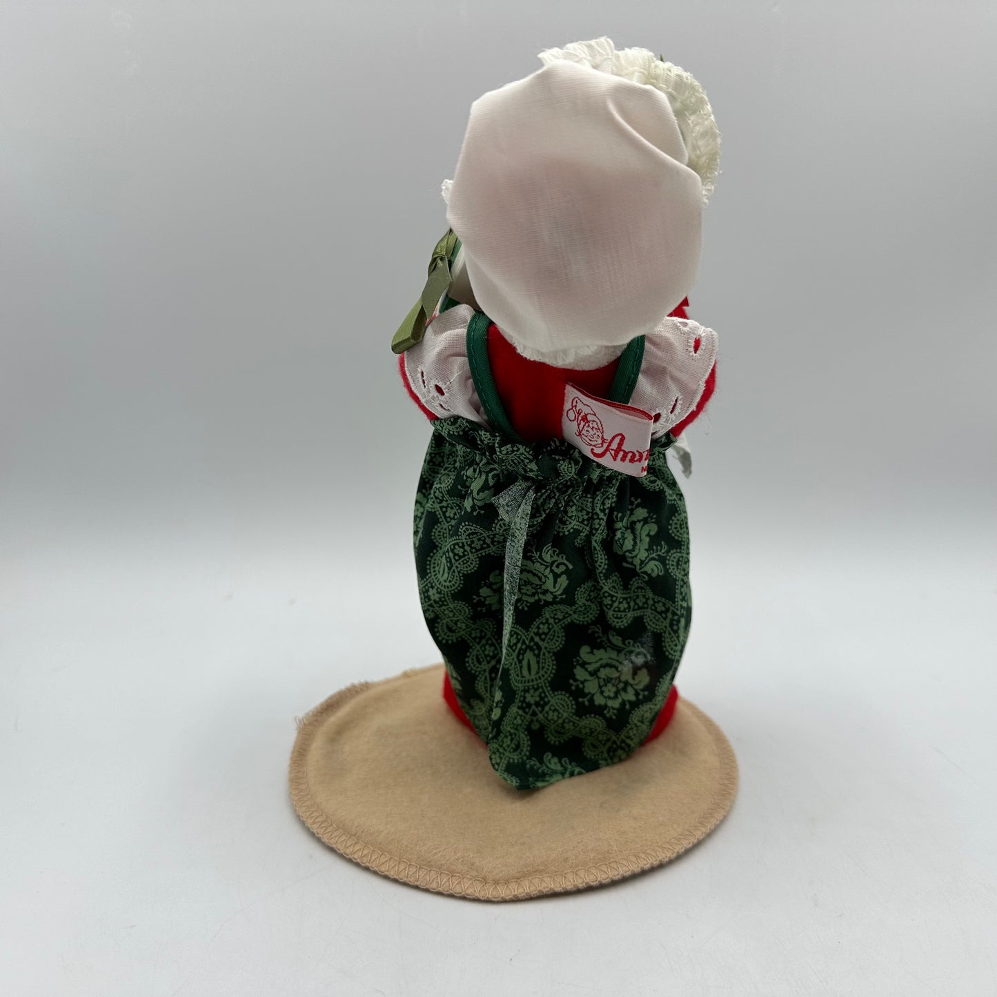 Annalee Mobilitee Dolls Mrs Santa Claus 1991