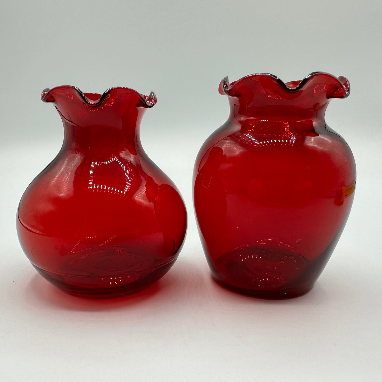 Anchor Hocking Small Bud Vase, Ruby Red, Set of 2