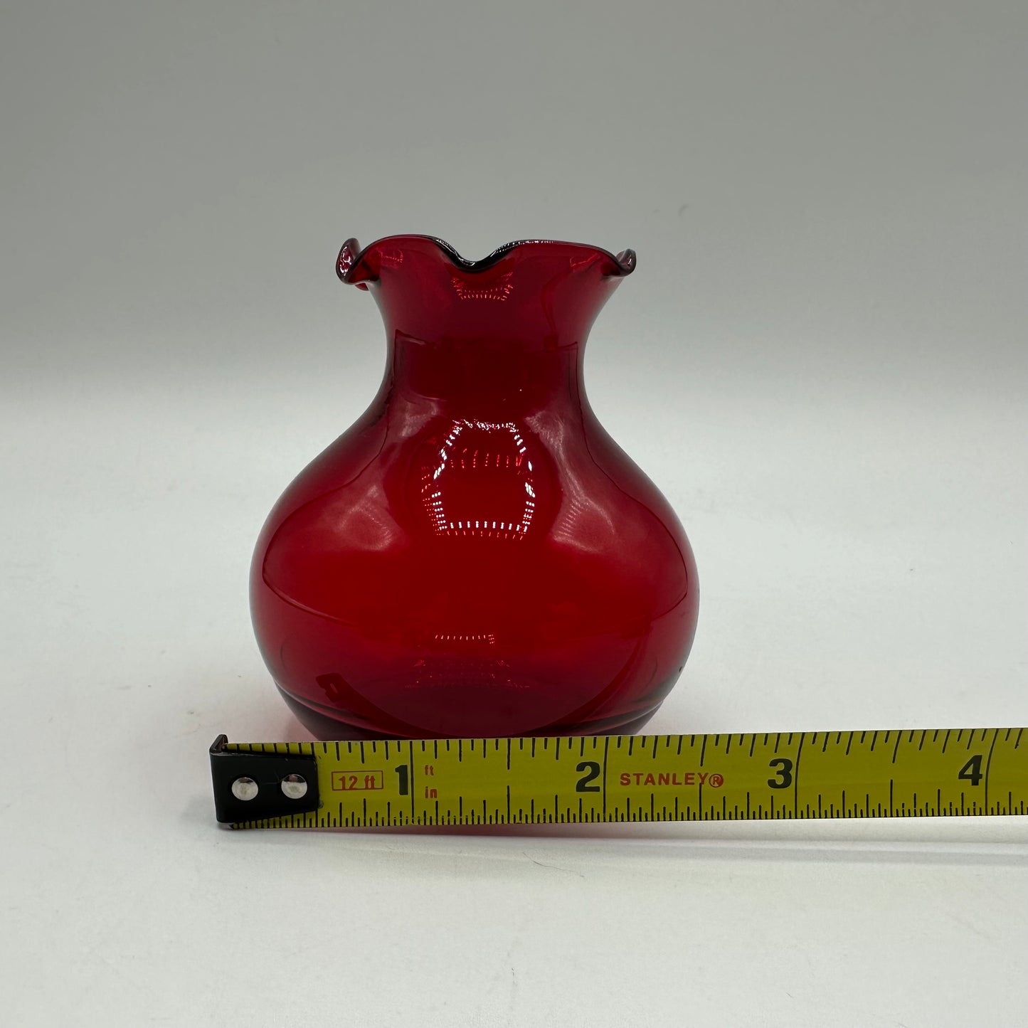 Anchor Hocking Small Bud Vase, Ruby Red, Set of 2