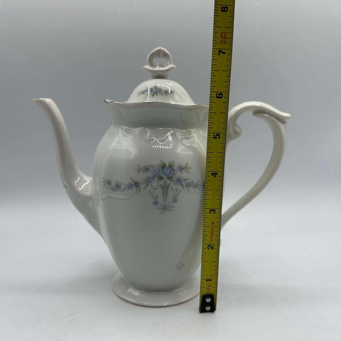 Chodziez Teapot Blue Floral Swag