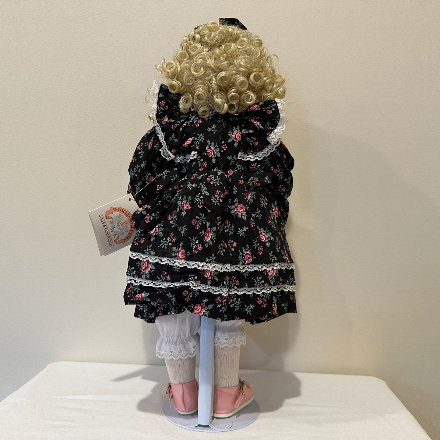 World Gallery of Dolls "Erika" by Laura Colabe