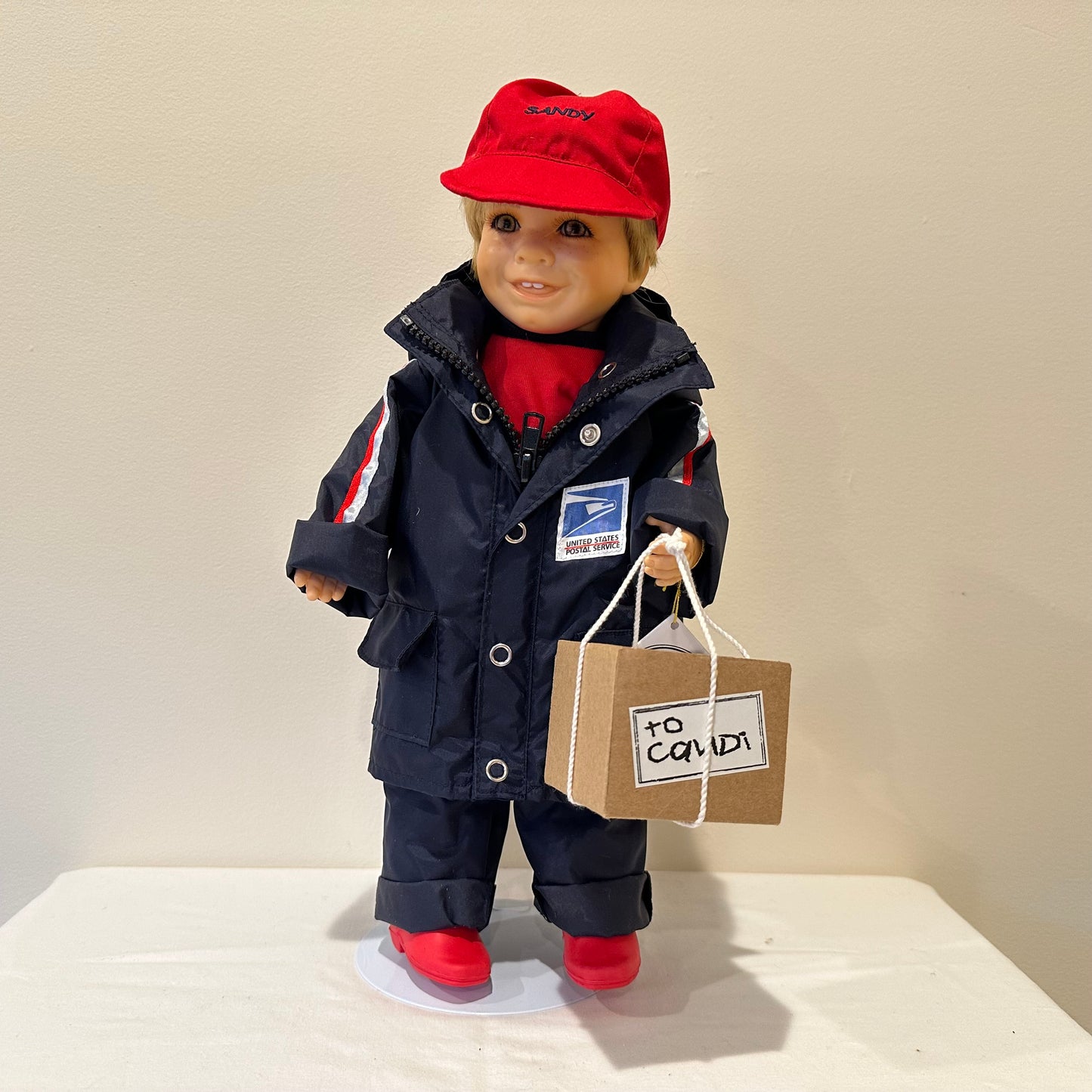 1998 Collectible Concepts Doll Sandy USPS