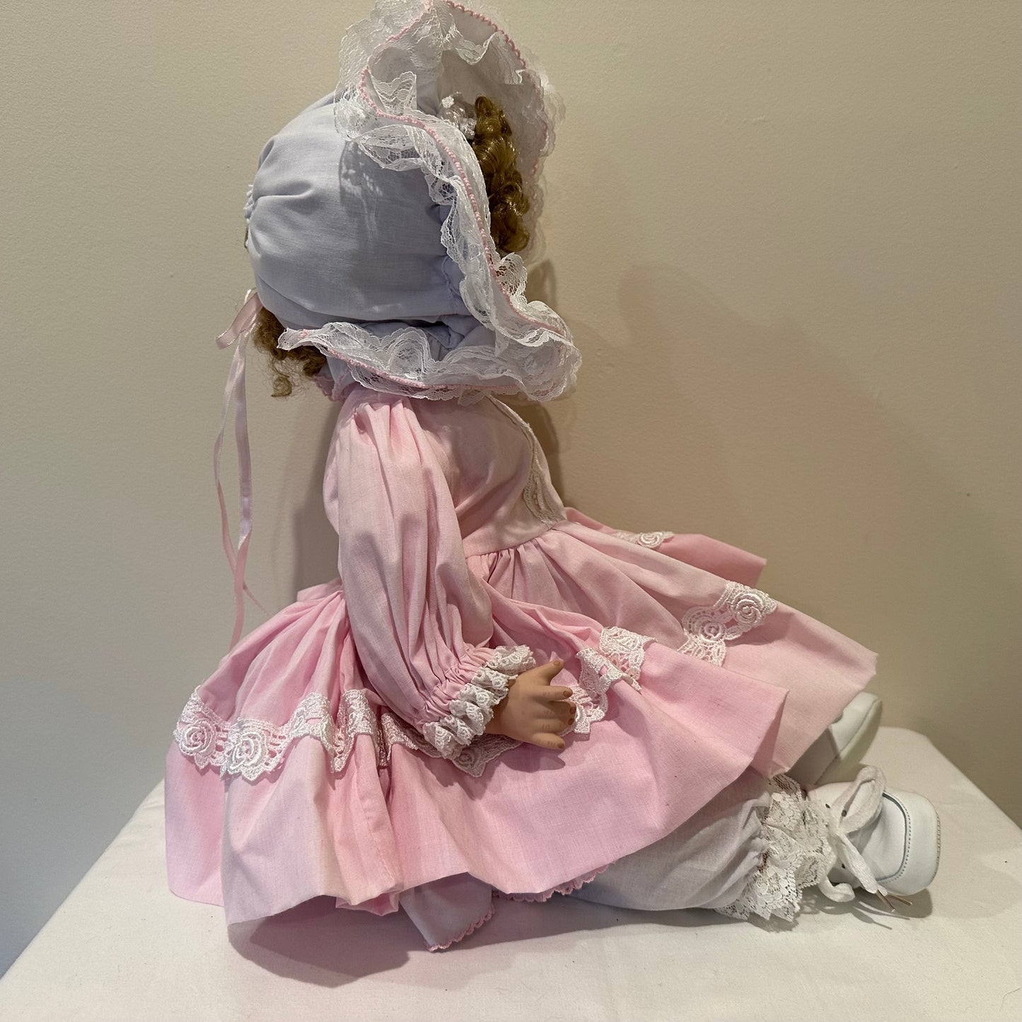 Treasured Heirloom Collection Gwen Ross 21" Porcelain Baby Doll