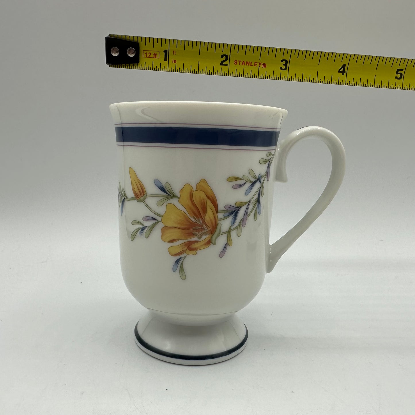 Princess House Footed Porcelain Mugs #707, Set of 2