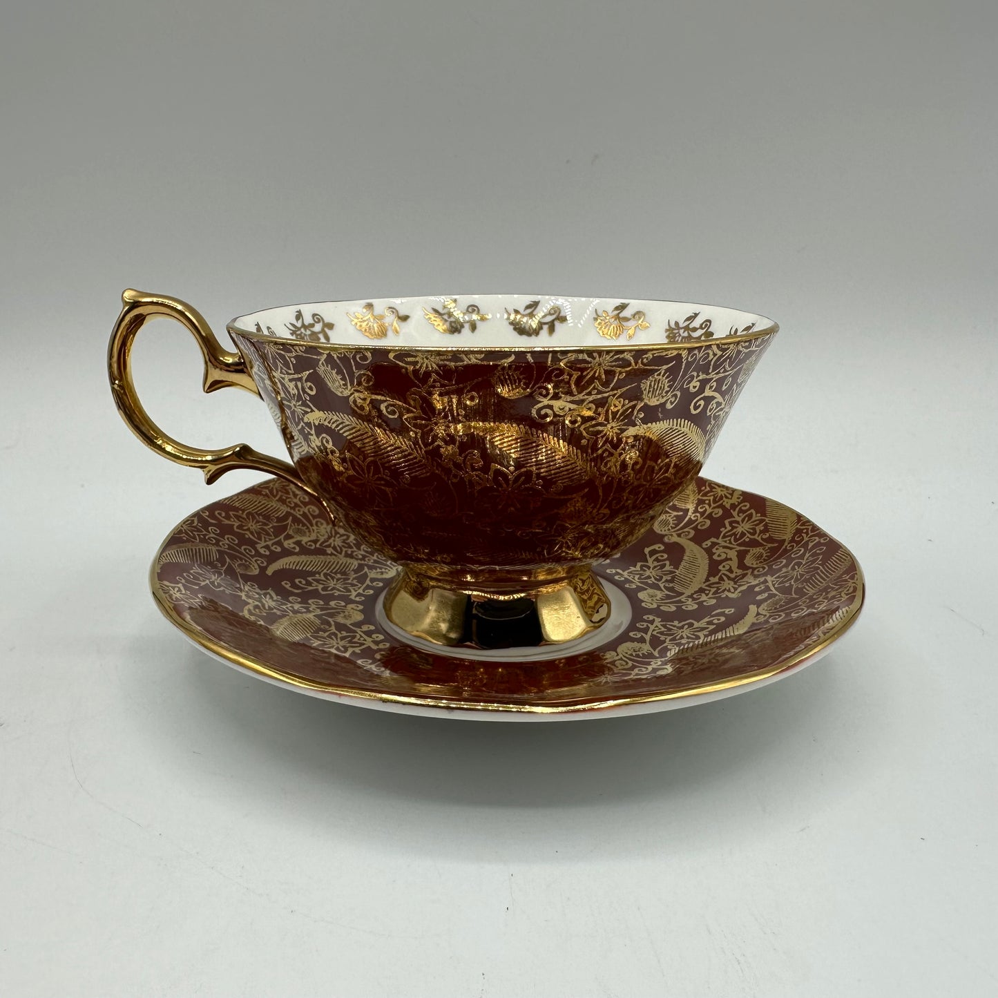 Elizabethan Cup and Saucer Sovereign Pattern-Maroon