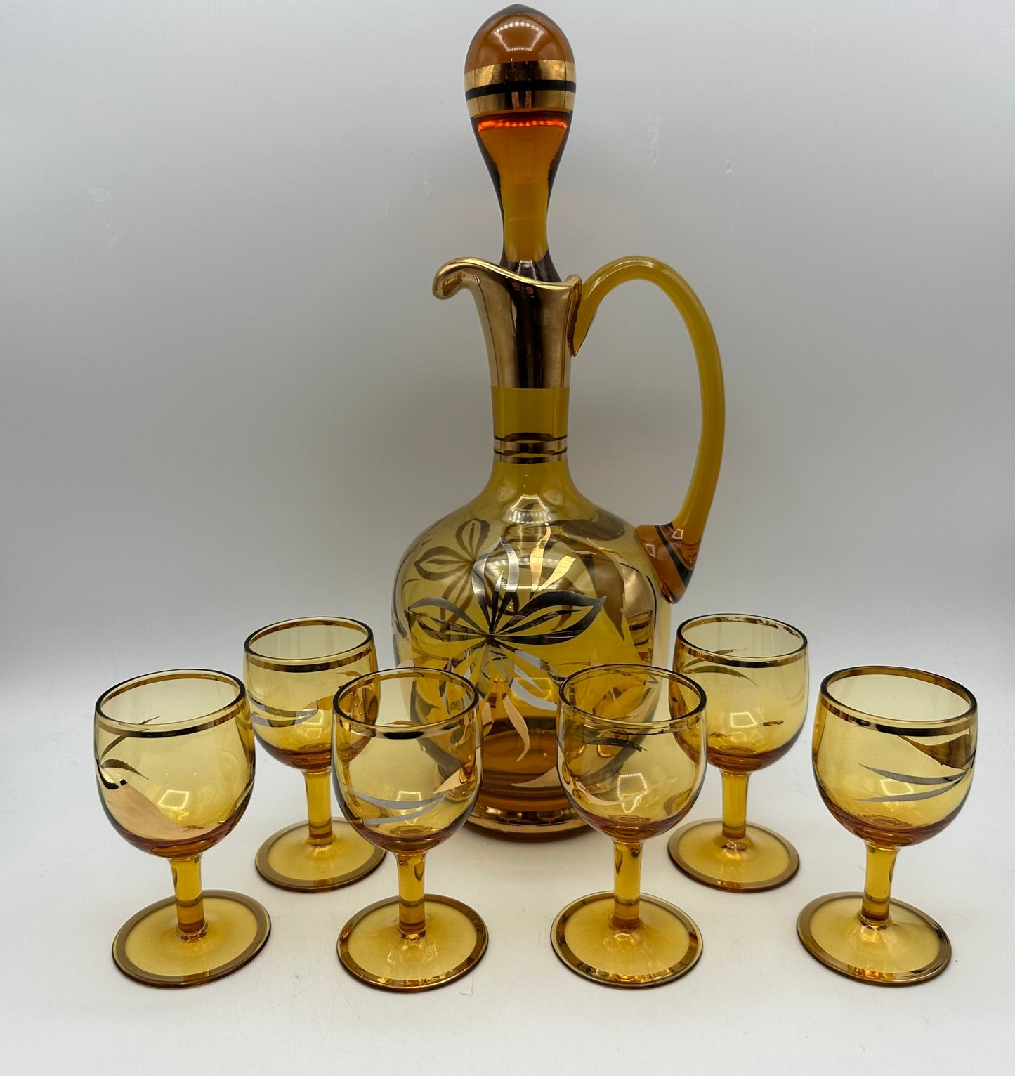 Amber Decanter and 6 Cordial Glasses, Floral Accents