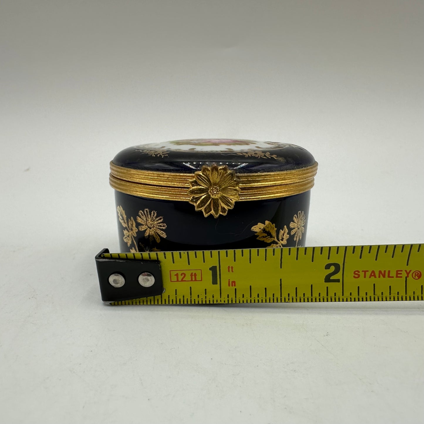 Limoges Castel France 22k Gold Trinket Box, Courting Scene
