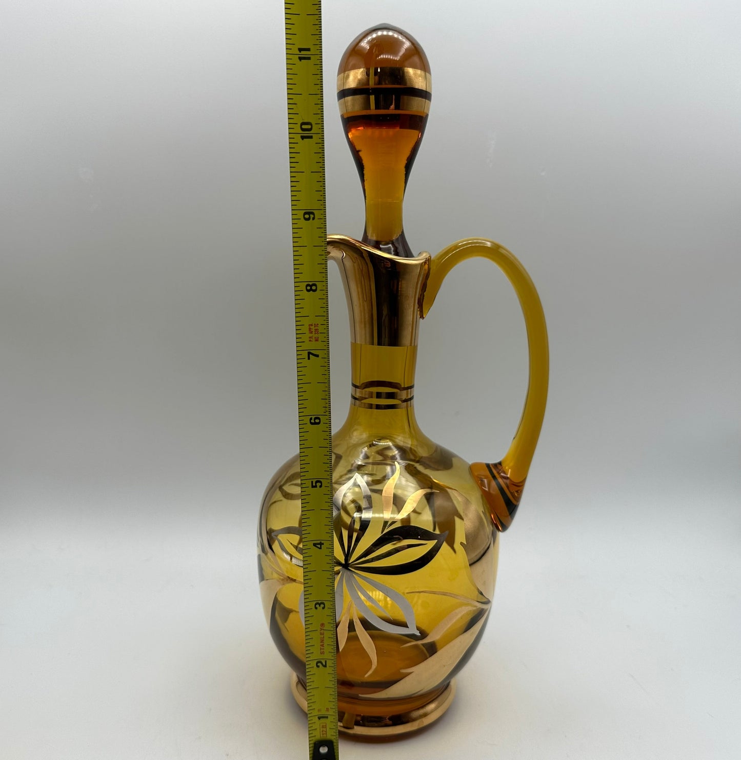 Amber Decanter and 6 Cordial Glasses, Floral Accents