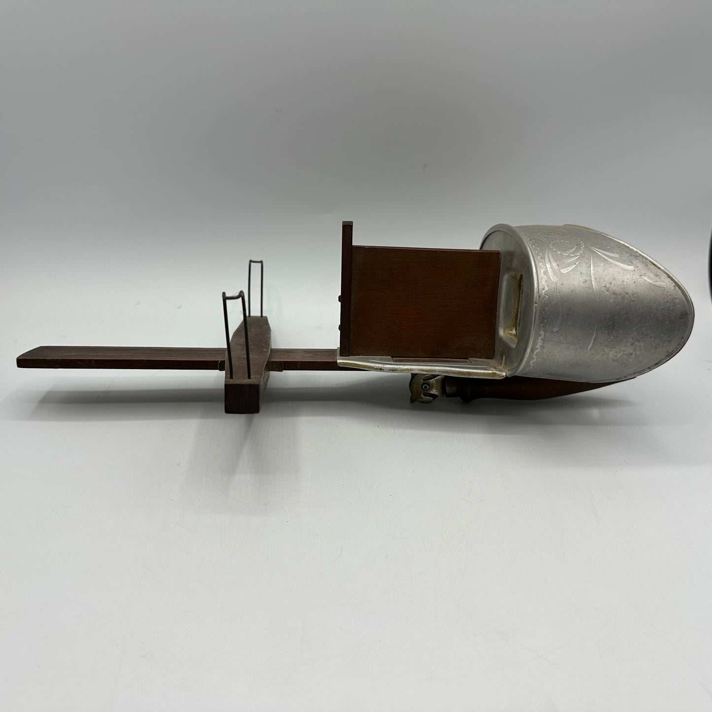 Underwood & Underwood Stereoscope Viewer, Set of 2, with 109 Slides